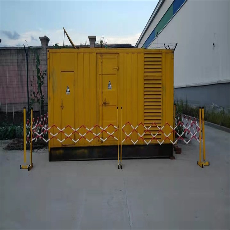 南宁发电机组油箱盖上留出小气孔有什么用？